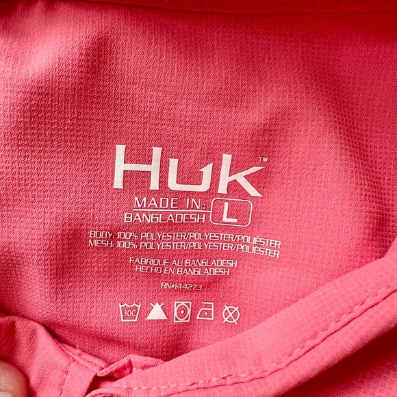 Men’s Huk Tide Point Short Sleeve Button Down Shirt, worn once - Picture 5 of 5